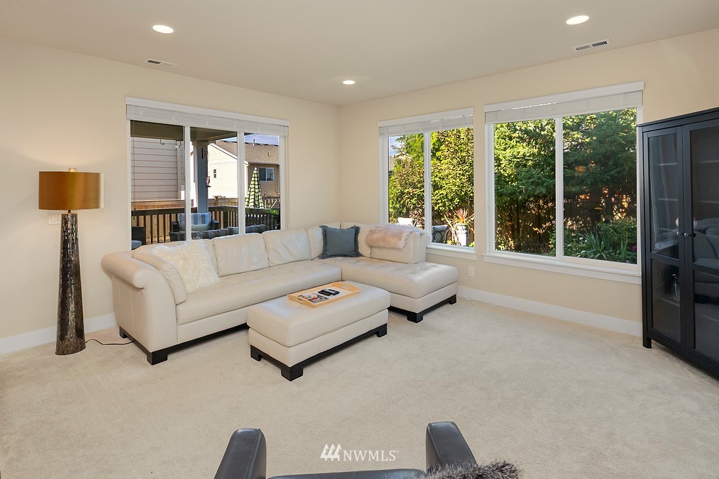 4107 176th Place Southeast Bothell, WA 98012 - Photo 5 of 33