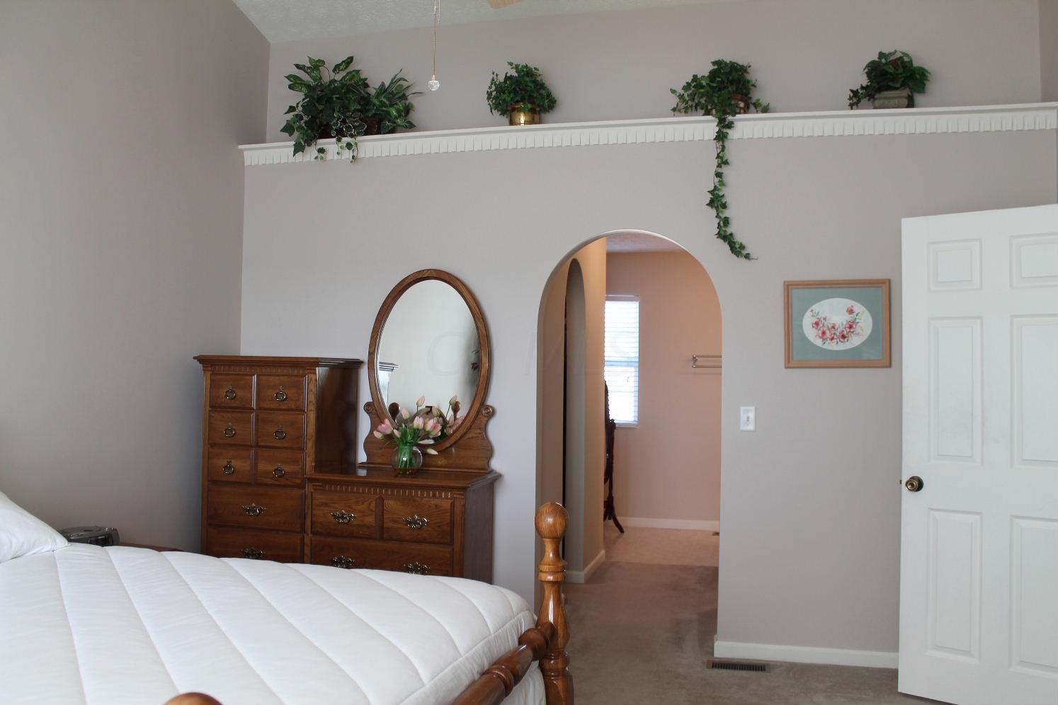 2495 Linbaugh Road Grove City, OH 43123 - Photo 11 of 26