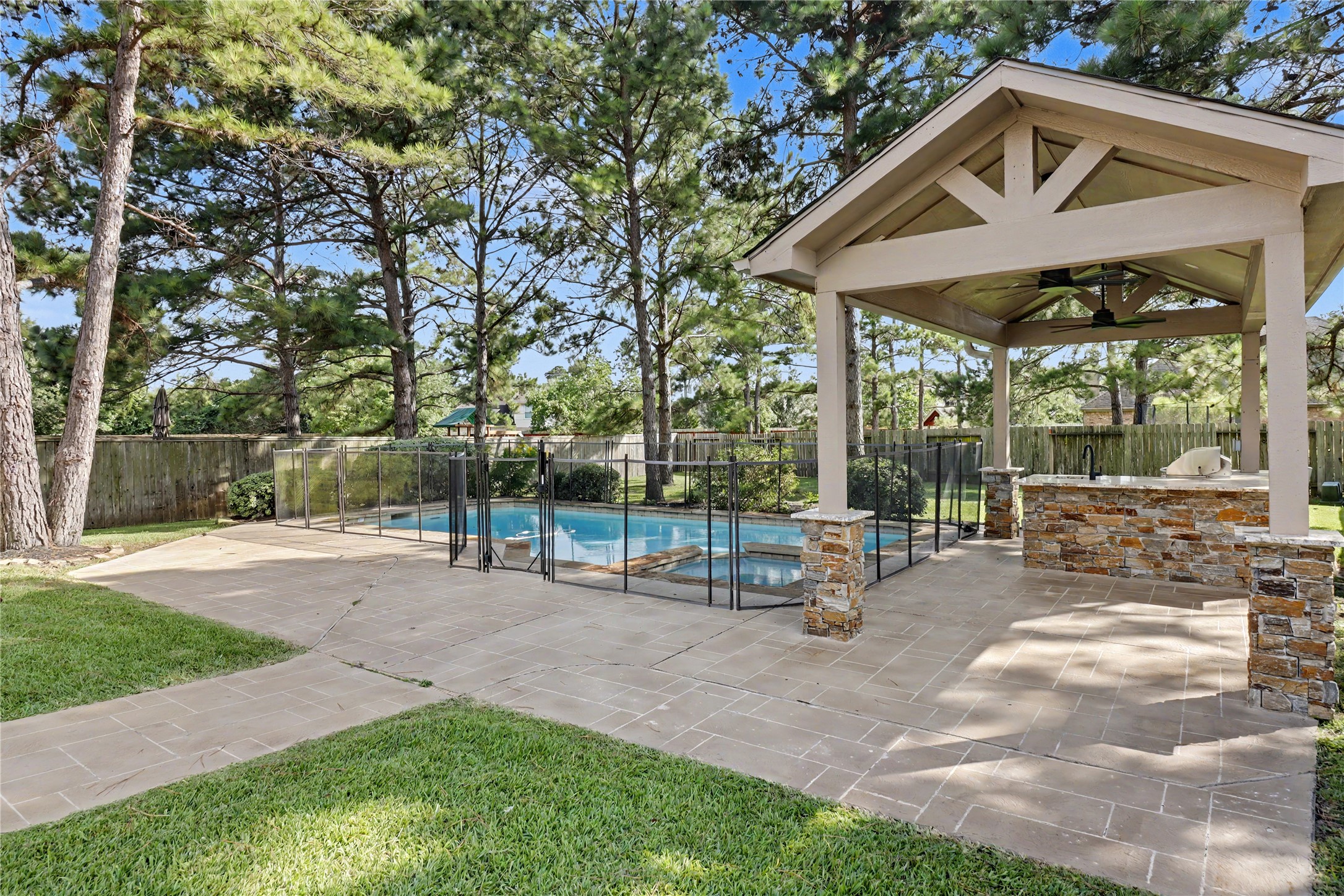 99 Sagamore Ridge Place Spring, TX 77389 - Photo 6 of 50