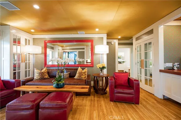 $10,000 | 195 South Parkwood Avenue, Pasadena, CA 91107