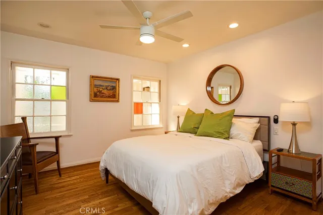 $10,000 | 195 South Parkwood Avenue, Pasadena, CA 91107