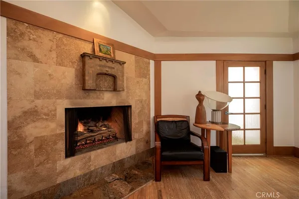 $10,000 | 195 South Parkwood Avenue, Pasadena, CA 91107