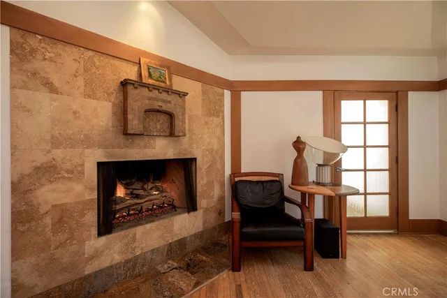 $10,000 | 195 South Parkwood Avenue, Pasadena, CA 91107