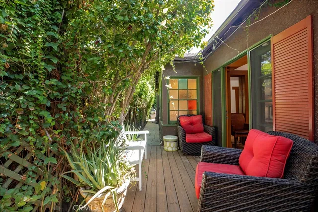 $10,000 | 195 South Parkwood Avenue, Pasadena, CA 91107