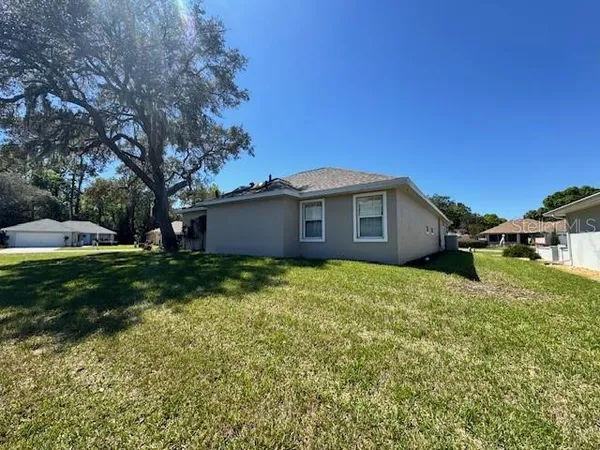 $285,000 | 11299 Southwest 71st Terrace Road, Ocala, FL 34476