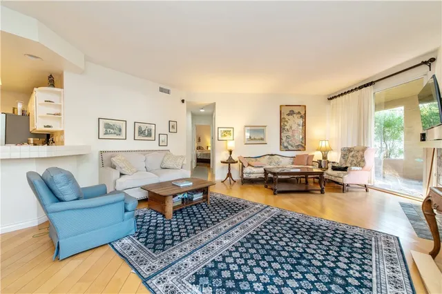 $3,350 | 74 Lehigh Aisle, Irvine, CA 92612