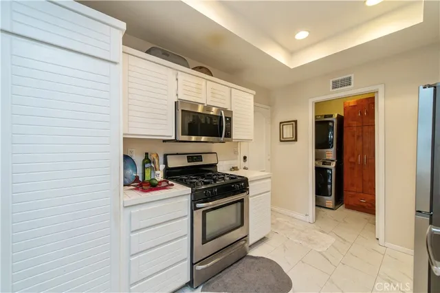 $3,350 | 74 Lehigh Aisle, Irvine, CA 92612