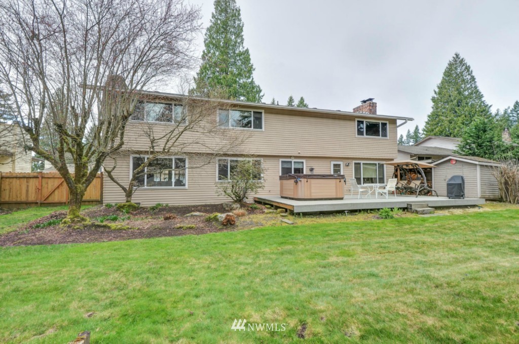14410 151st Place Southeast Renton, WA 98059 - Photo 15 of 15