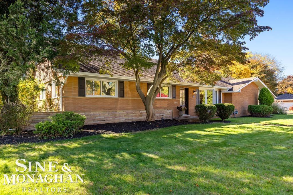 781 Fairford Road Grosse Pointe, MI 48236 - Photo 51 of 57 50158700-bc713720-cc7d-45a1-943a-873195164e29.JPG