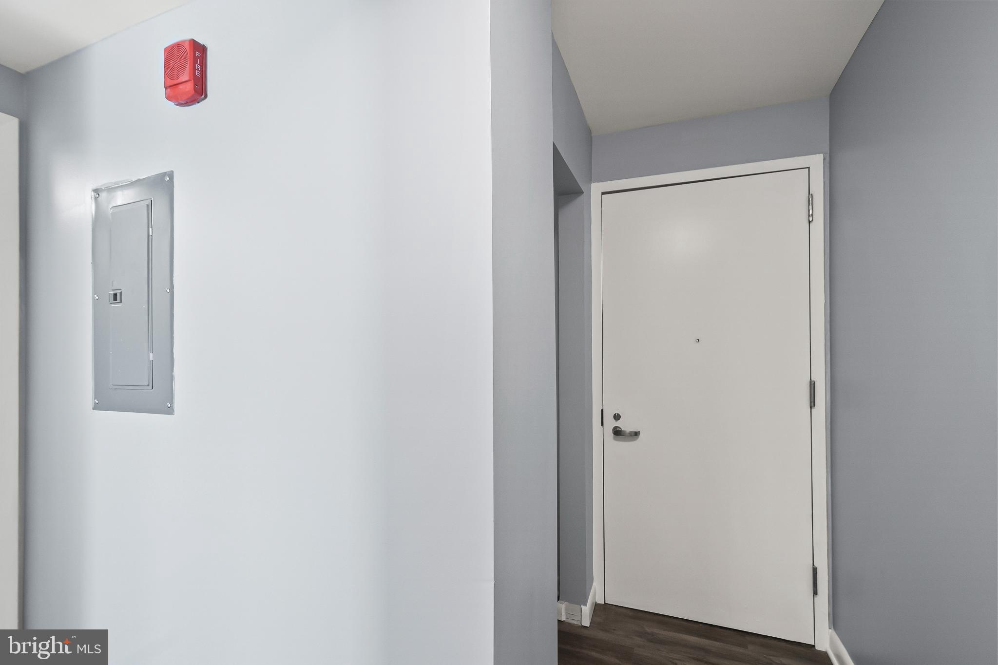 3601 Clarks Lane, Unit 322 Baltimore, MD 21215 - Photo 25 of 38 Entryway hall with a closet.
