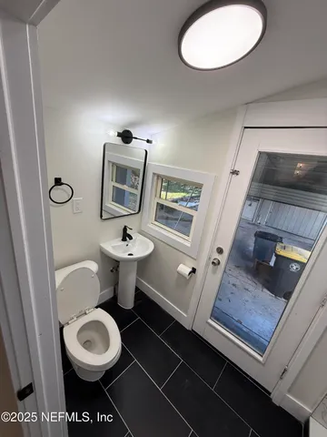 $1,800 | 3816 Boone Park Avenue, Jacksonville, FL 32205