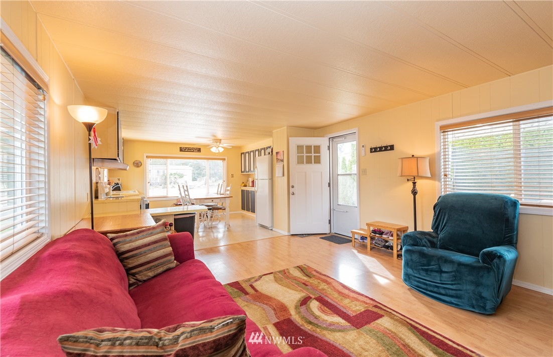 5826 Salish Road Blaine, WA 98230 - Photo 7 of 28 Gallery Image 7