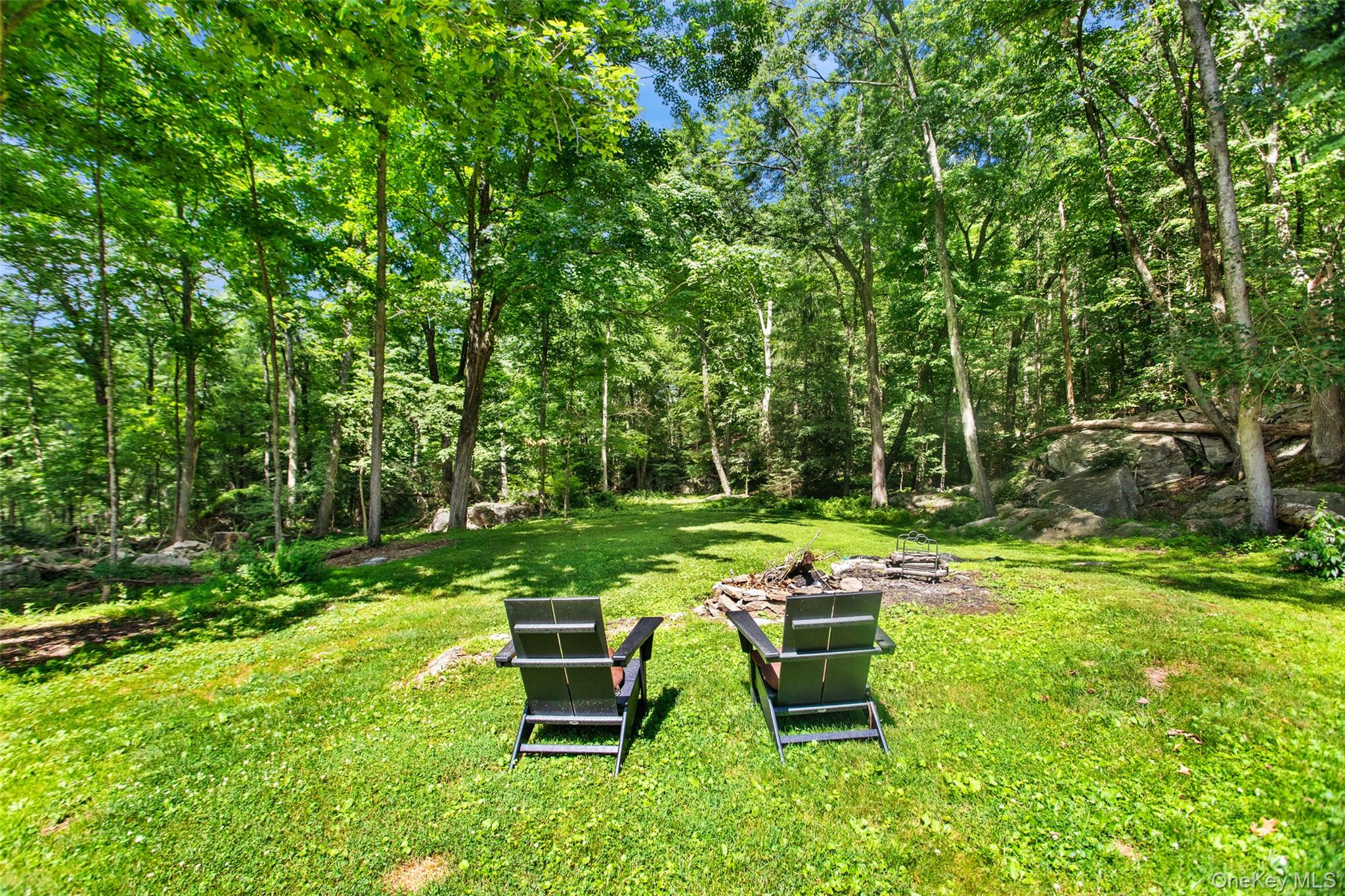 35 Old Snake Hill Road Pound Ridge, NY 10576 - Photo 35 of 50 Cottage Side Yard