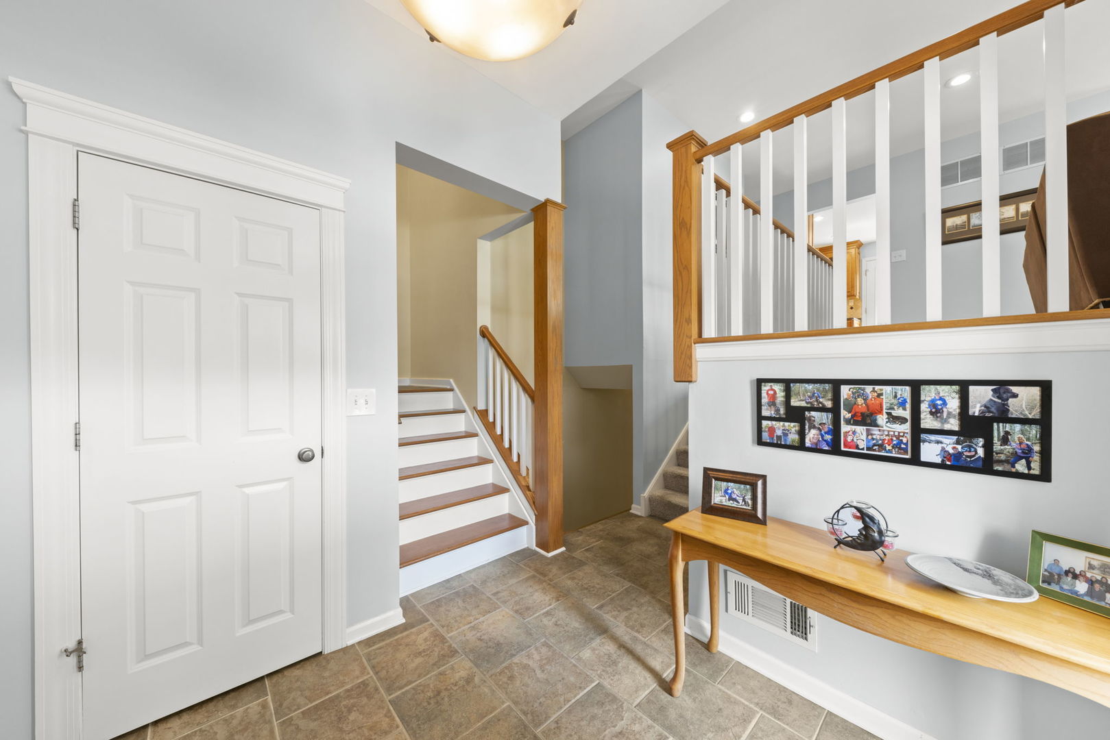 1635 South Prospect Street Wheaton, IL 60189 - Photo 4 of 53 a view of a hallway with seating area