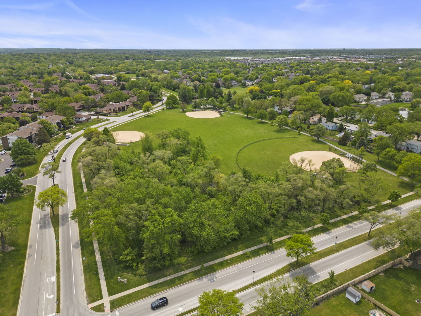 1635 South Prospect Street Wheaton, IL 60189 - Photo 48 of 53 a view of a city