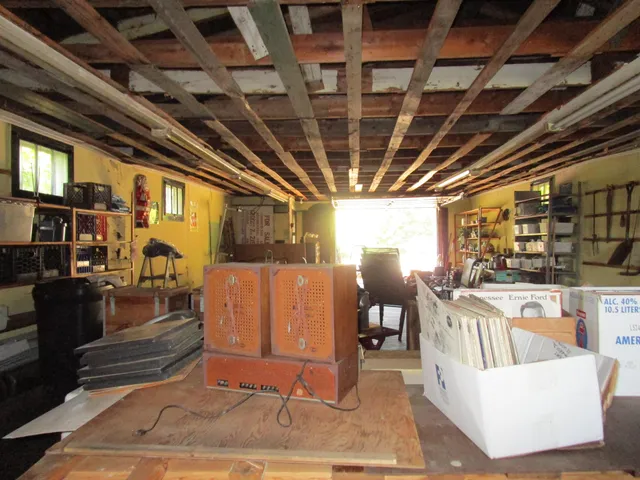 $175,000 | 759 Lake Street, Auburn, ME 04210