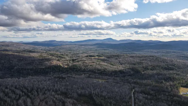 $144,500 | 101 Center Road, Madrid Township, ME 04966