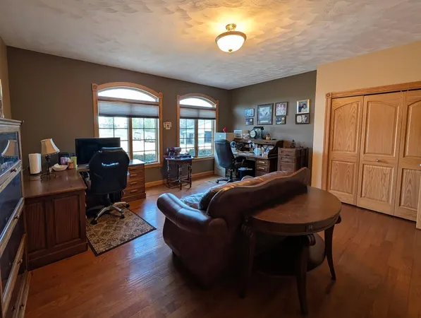 $780,000 | 2321 365th Avenue, Montevideo, MN 56265