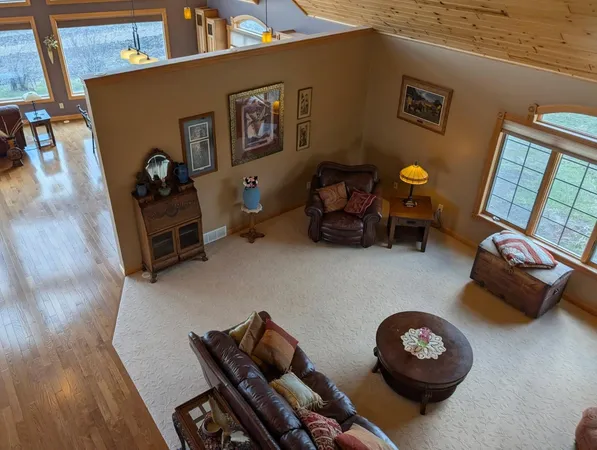 $780,000 | 2321 365th Avenue, Montevideo, MN 56265