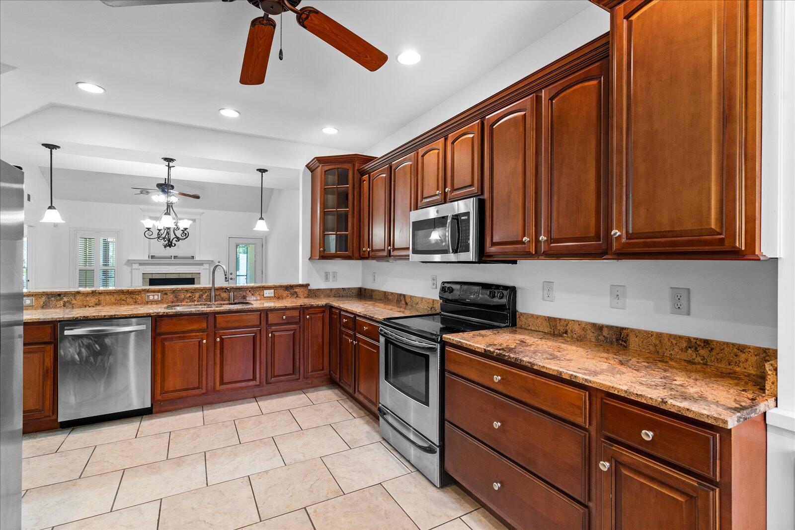 5396 Mandarin Circle Hixson, TN 37343 - Photo 11 of 54 10-5396 Mandarin Cir-10