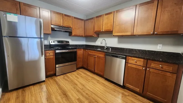 $2,990 | 50 Island View Place, Unit 405, Boston, MA 02125