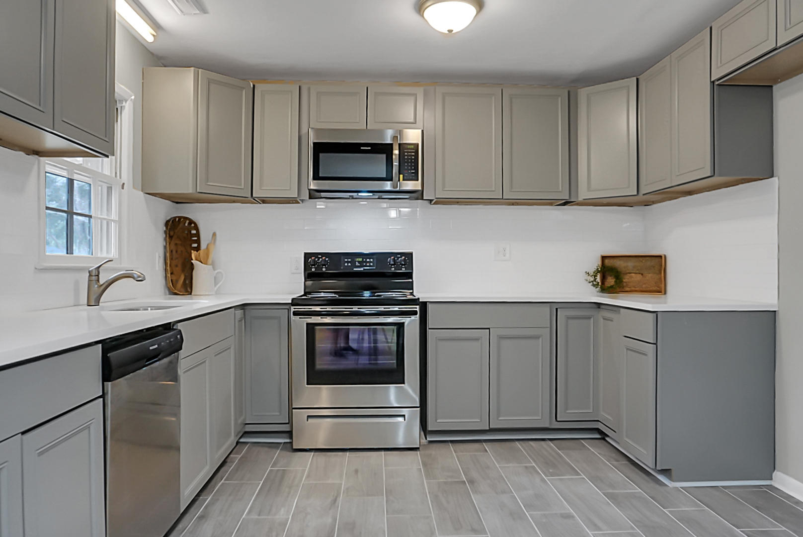 1107 Langdoc Street Moncks Corner, SC 29461 - Photo 16 of 43 DSC07116