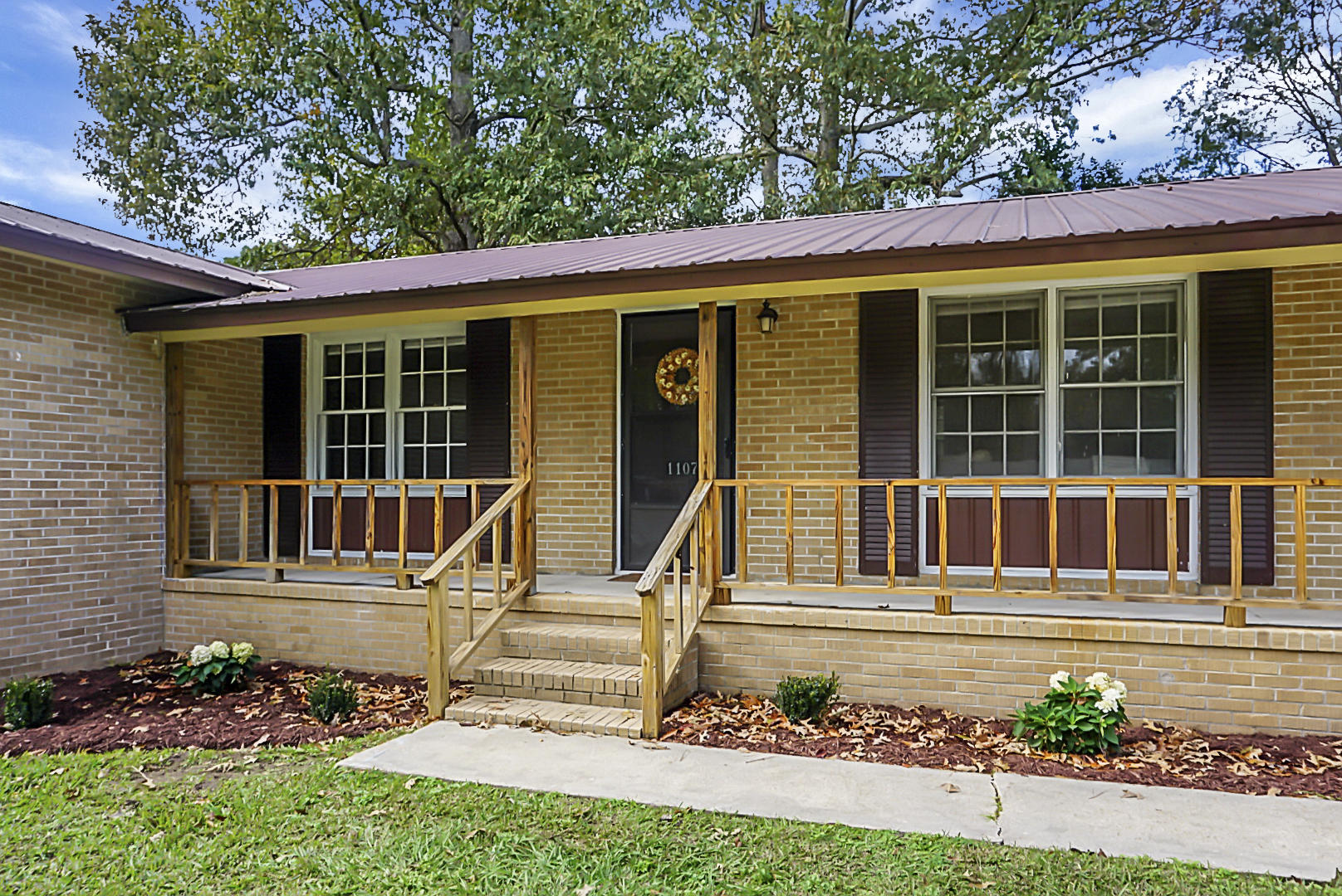 1107 Langdoc Street Moncks Corner, SC 29461 - Photo 3 of 43 DSC07068