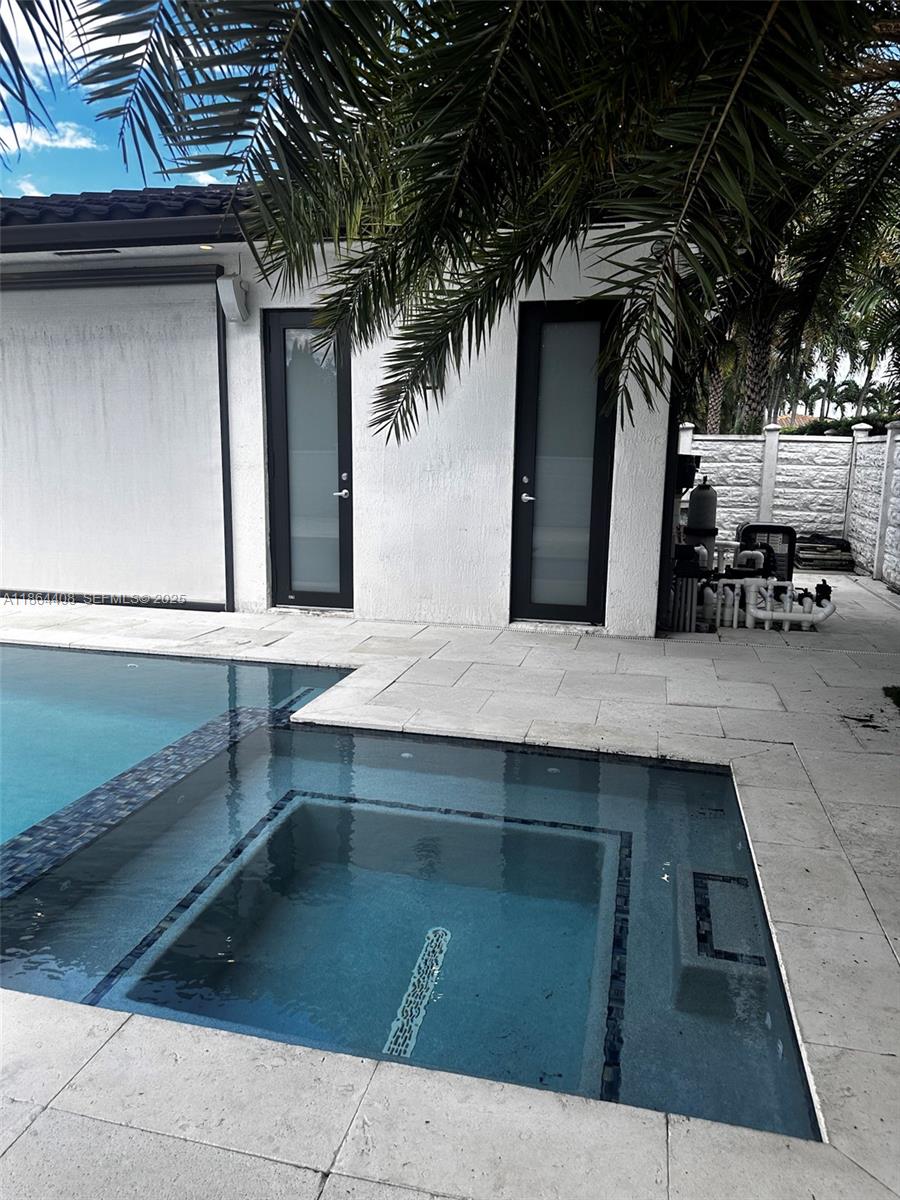 14680 Southwest 17th Street Miami, FL 33175 - Photo 16 of 68