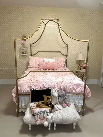 $8,500 | 14680 Southwest 17th Street, Miami, FL 33175