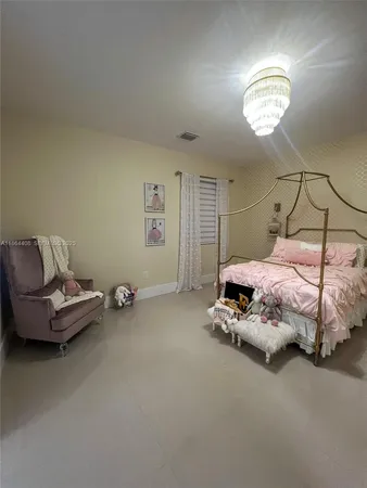 $8,500 | 14680 Southwest 17th Street, Miami, FL 33175