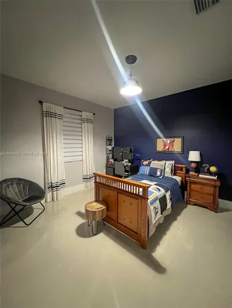 $8,500 | 14680 Southwest 17th Street, Miami, FL 33175