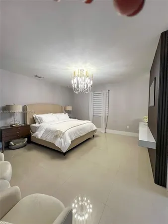 $8,500 | 14680 Southwest 17th Street, Miami, FL 33175