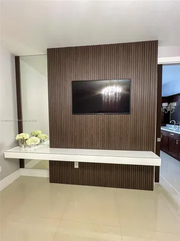 $8,500 | 14680 Southwest 17th Street, Miami, FL 33175