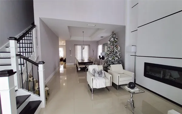 $8,500 | 14680 Southwest 17th Street, Miami, FL 33175