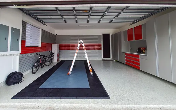 $8,500 | 14680 Southwest 17th Street, Miami, FL 33175