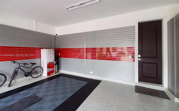 $8,500 | 14680 Southwest 17th Street, Miami, FL 33175