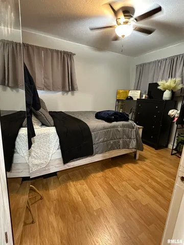 $130,900 | 840 Ravine Court, Canton, IL 61520