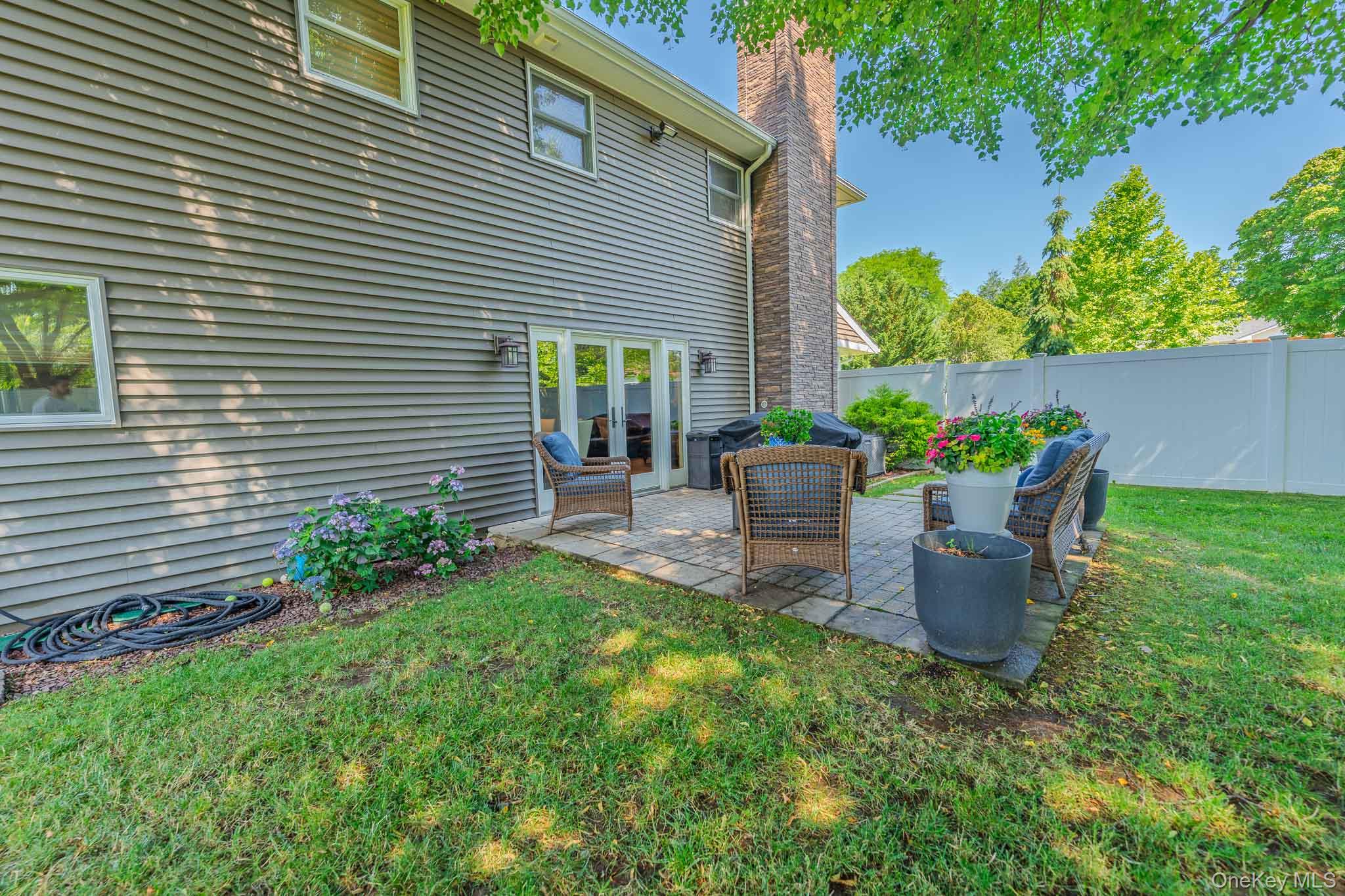 8 Feather Lane Commack, NY 11725 - Photo 35 of 50