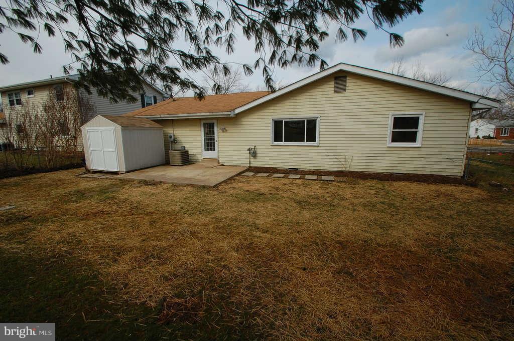 109 West Church Road Sterling, VA 20164 - Photo 26 of 27 Exterior (Rear)