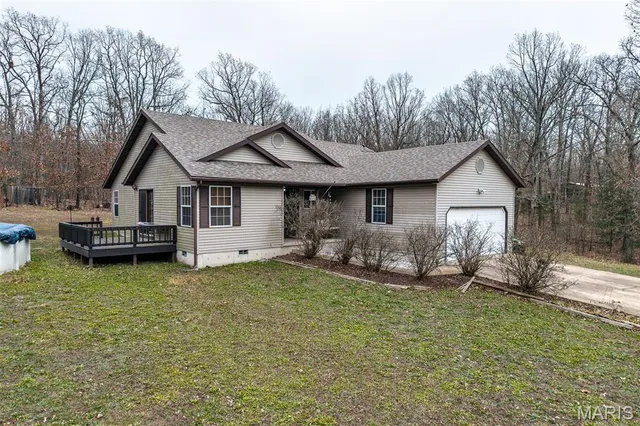 $239,900 | 13830 Sunflower Lane, Plato, MO 65552