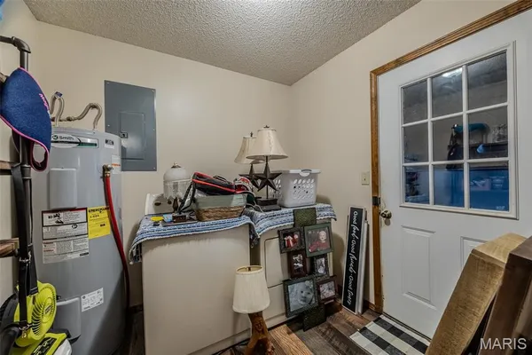 $239,900 | 13830 Sunflower Lane, Plato, MO 65552