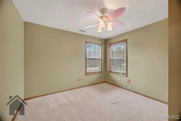 $239,900 | 13830 Sunflower Lane, Plato, MO 65552