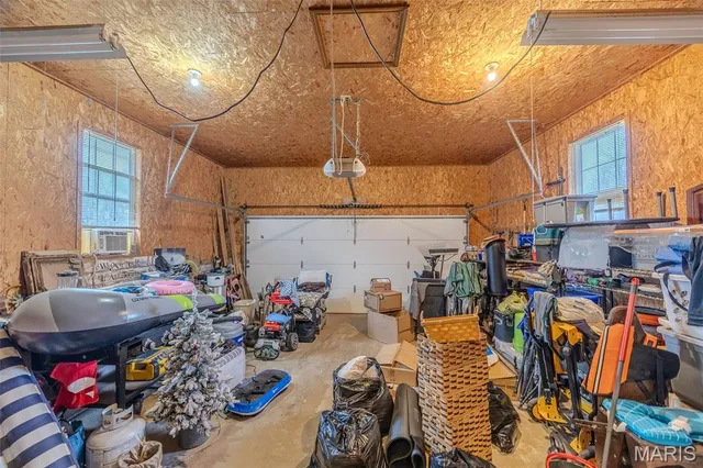 $239,900 | 13830 Sunflower Lane, Plato, MO 65552