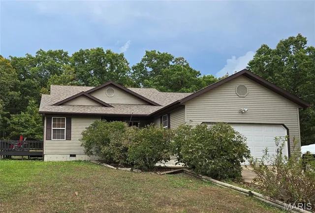 $239,900 | 13830 Sunflower Lane, Plato, MO 65552