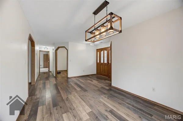 $239,900 | 13830 Sunflower Lane, Plato, MO 65552