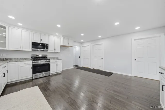 $575,000 | 10454 Gillate Road, Alexander, NY 14005