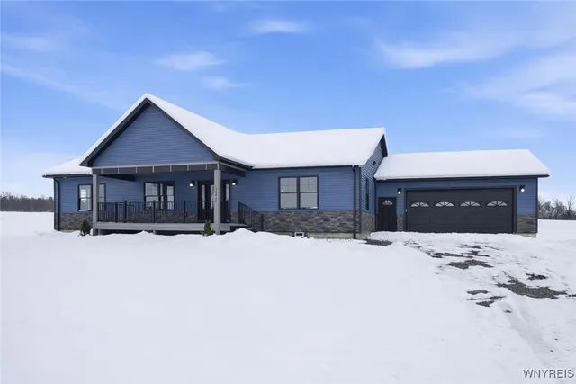 $569,900 | 10454 Gillate Road, Alexander, NY 14005