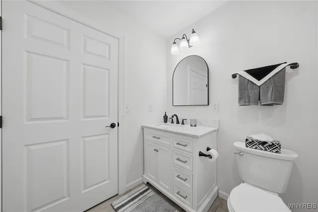 $575,000 | 10454 Gillate Road, Alexander, NY 14005