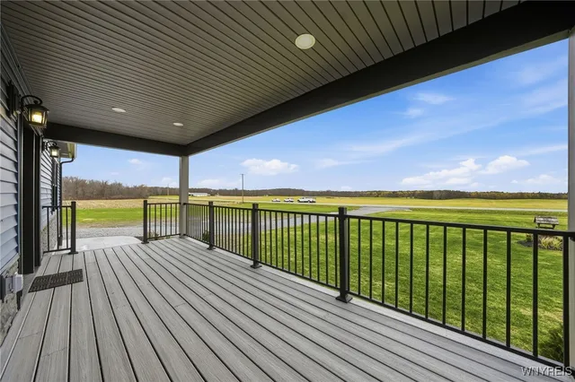 $575,000 | 10454 Gillate Road, Alexander, NY 14005