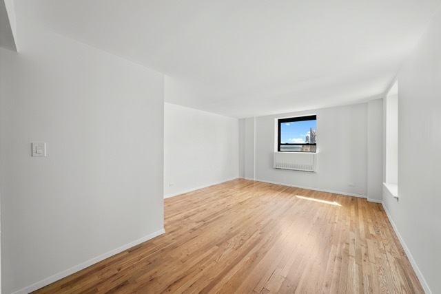 111 Hicks Street, Unit 9D Brooklyn, NY 11201 - Photo 5 of 20